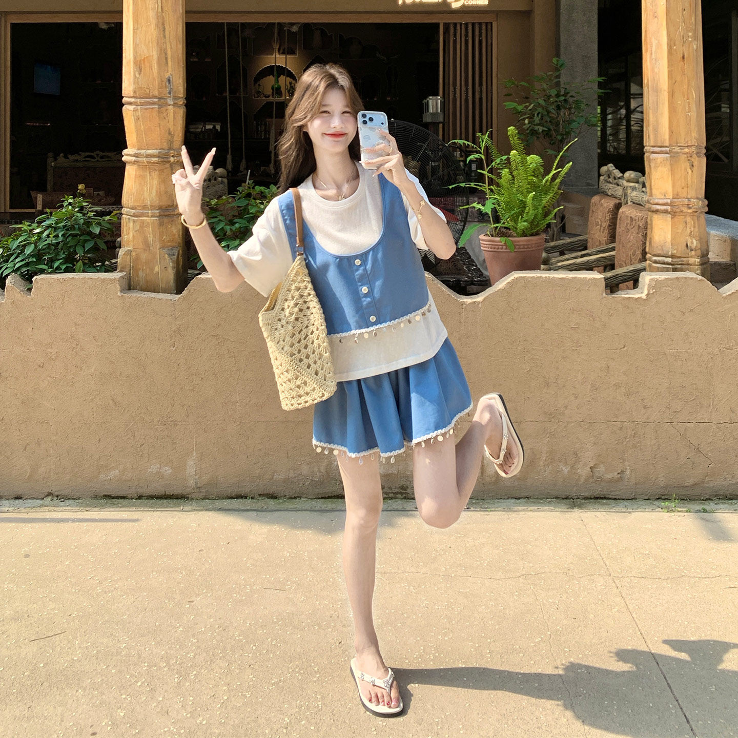 又酷又飒减龄套装女2026夏新款假两件撞色亮片流苏T恤短裤两件套