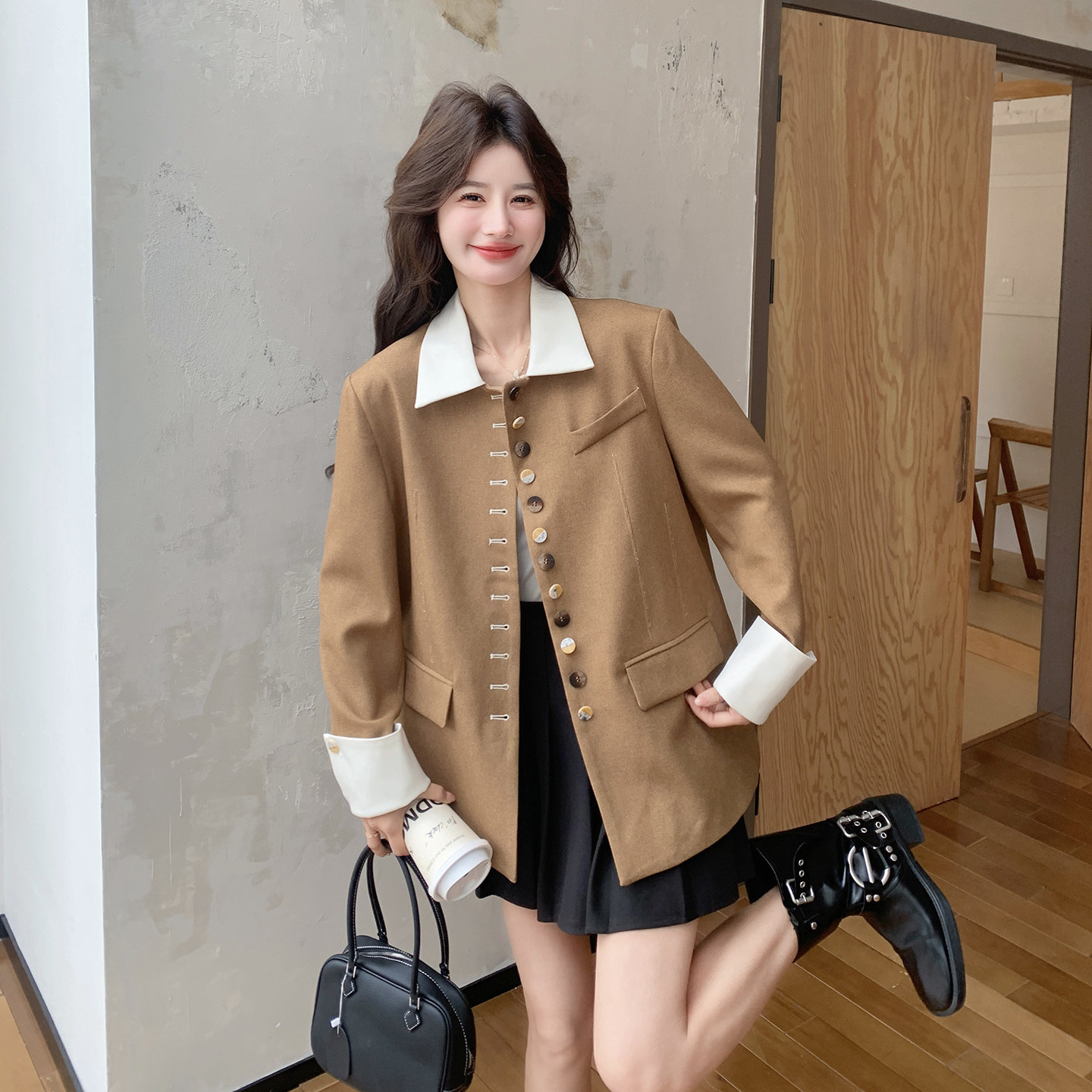 咖色韩版高级感气质西装外套女2026春季新款时尚设计撞色拼接西服