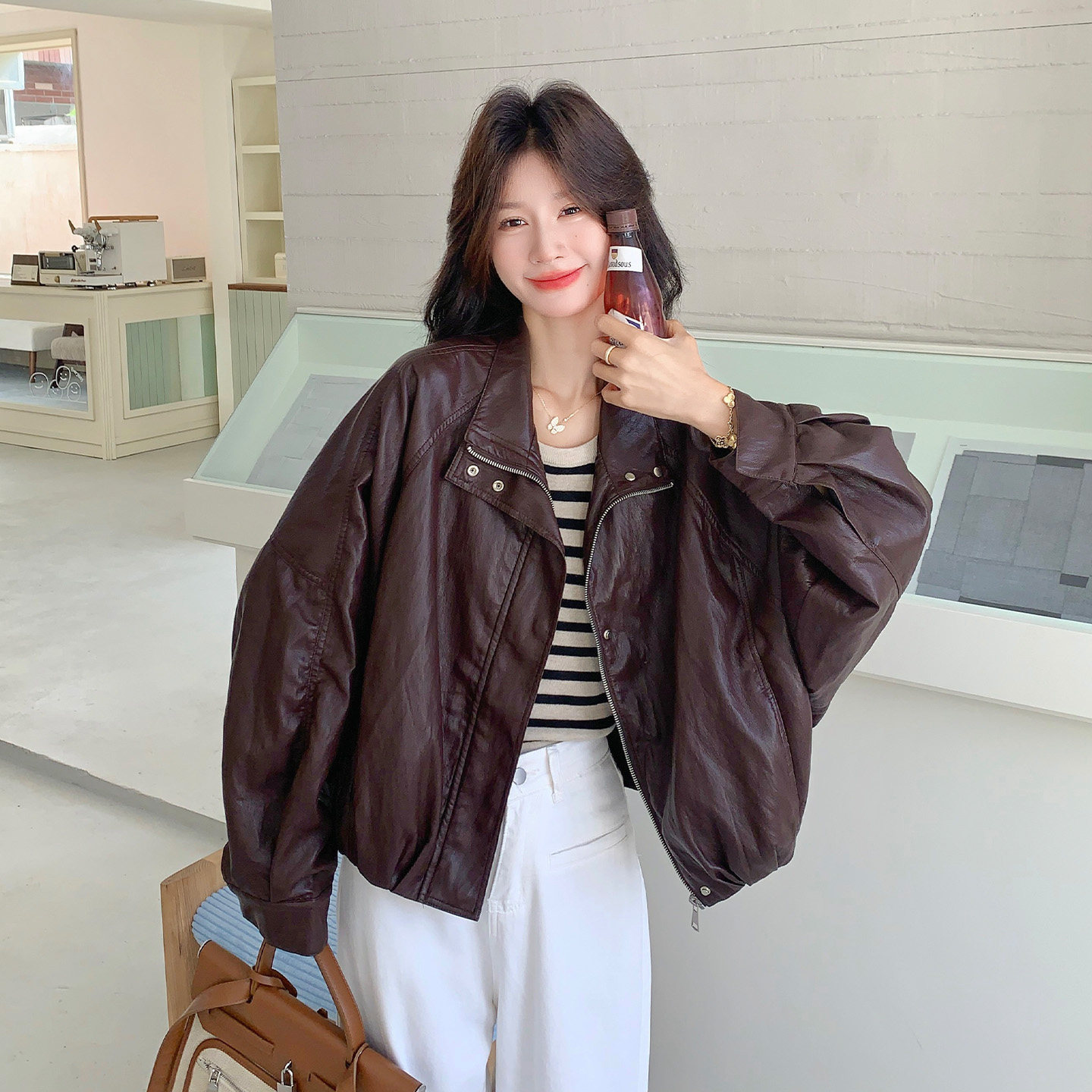 美式复古机车皮衣女短款酷飒图片