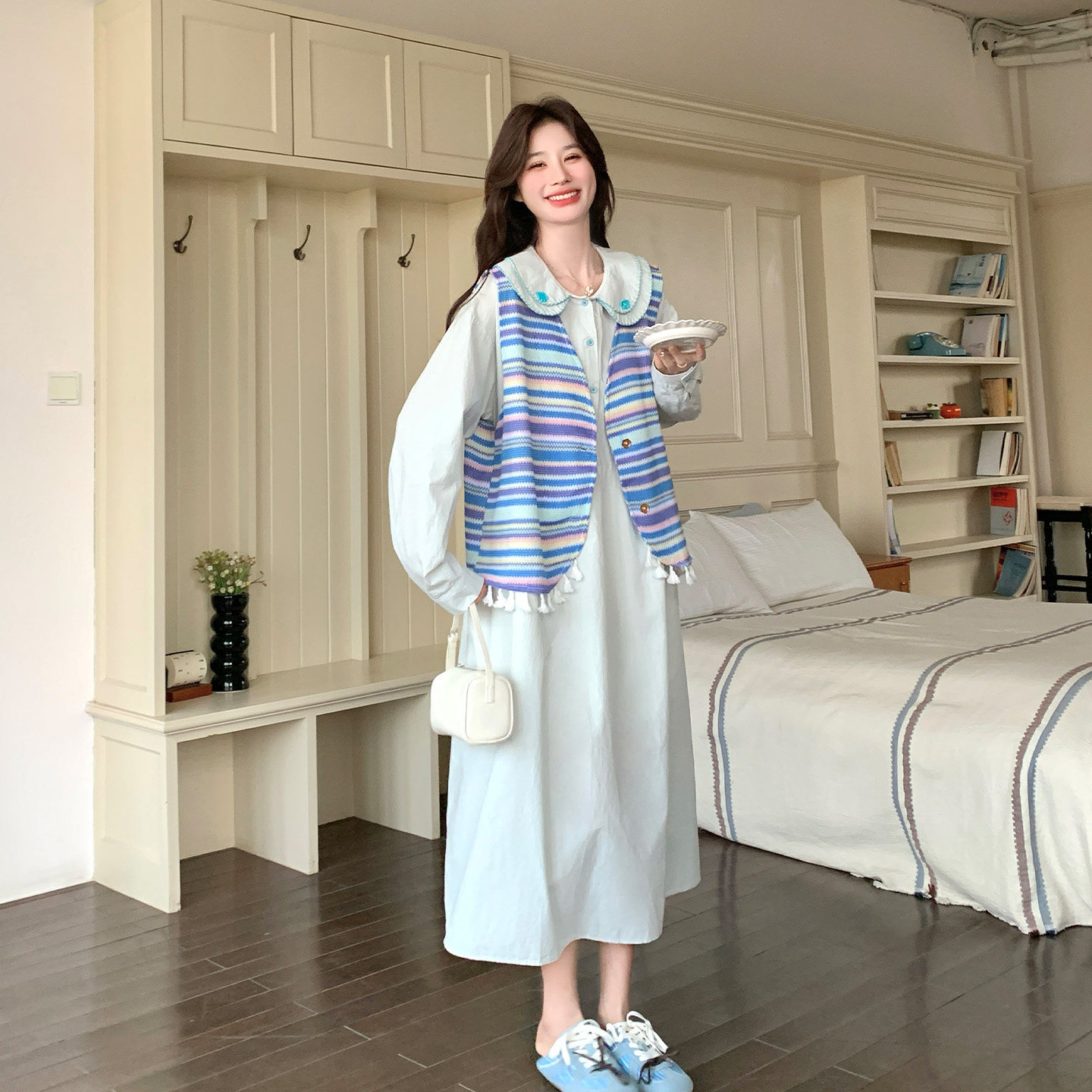 春季通勤百搭学院风娃娃领长袖连衣裙套装2026新款针织马甲两件套