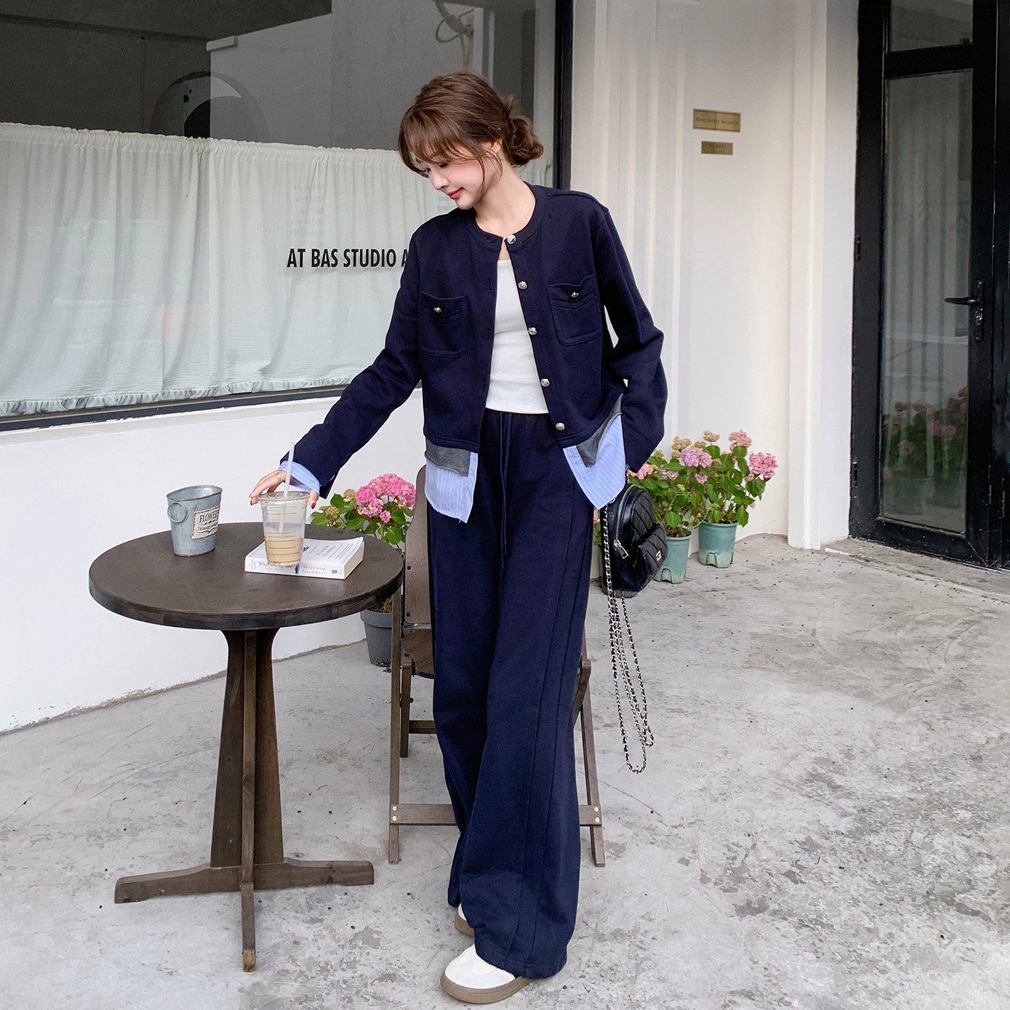 藏青色韩系时尚休闲套装女2026春新款假两件拼接上衣阔腿裤两件套