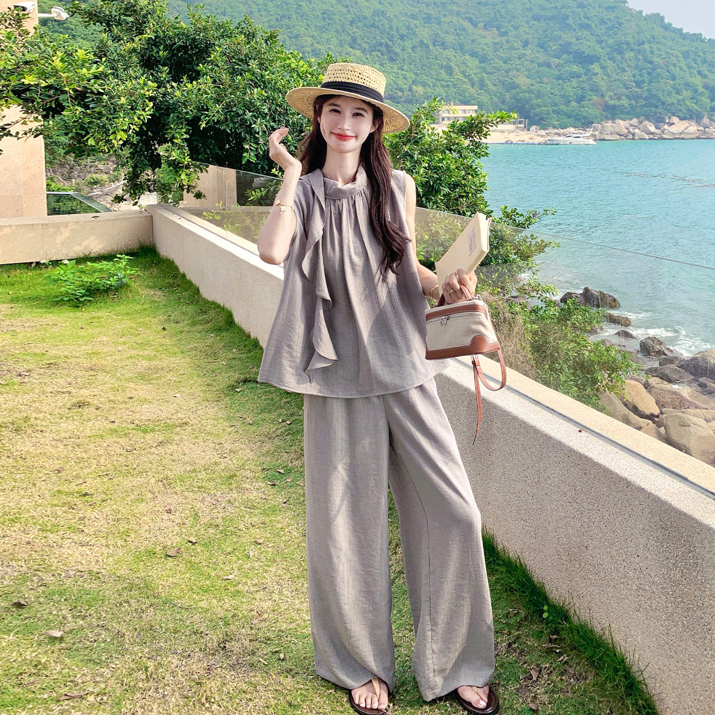度假风无袖背心阔腿裤套装女