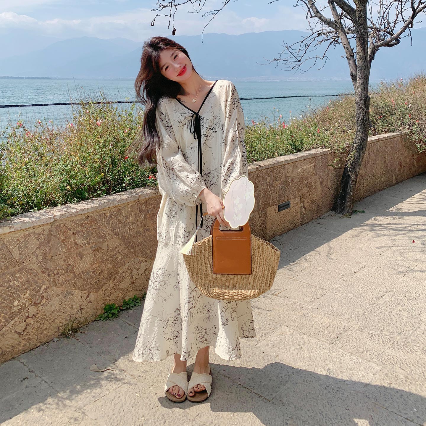 复古文艺范撞色水墨印花鱼尾连衣裙女2026夏季新款设计感气质长裙