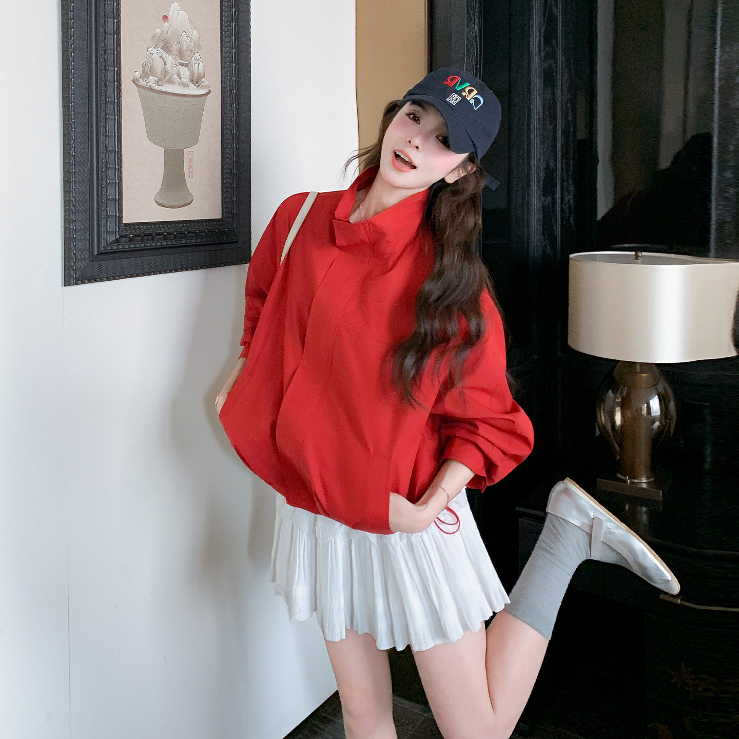 红色简约设计感外套女小个子穿搭2026春天新款韩版时尚松弛感上衣