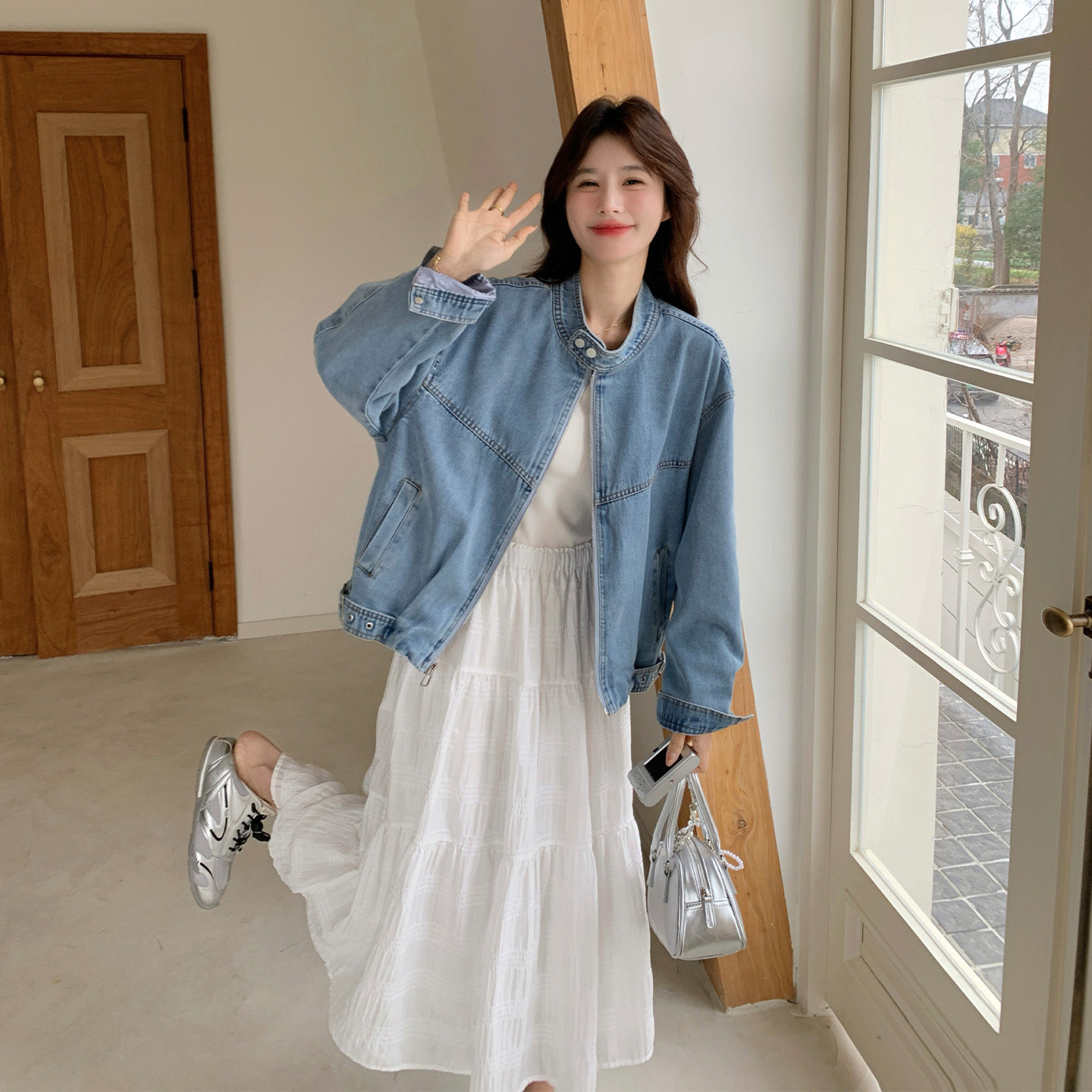 蓝色韩系学院风水洗牛仔外套女小个子穿搭2026春新款百搭时尚夹克