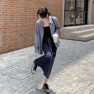 法式轻熟风气质条纹衬衫套装裙女2026春新款高腰显瘦半身裙两件套