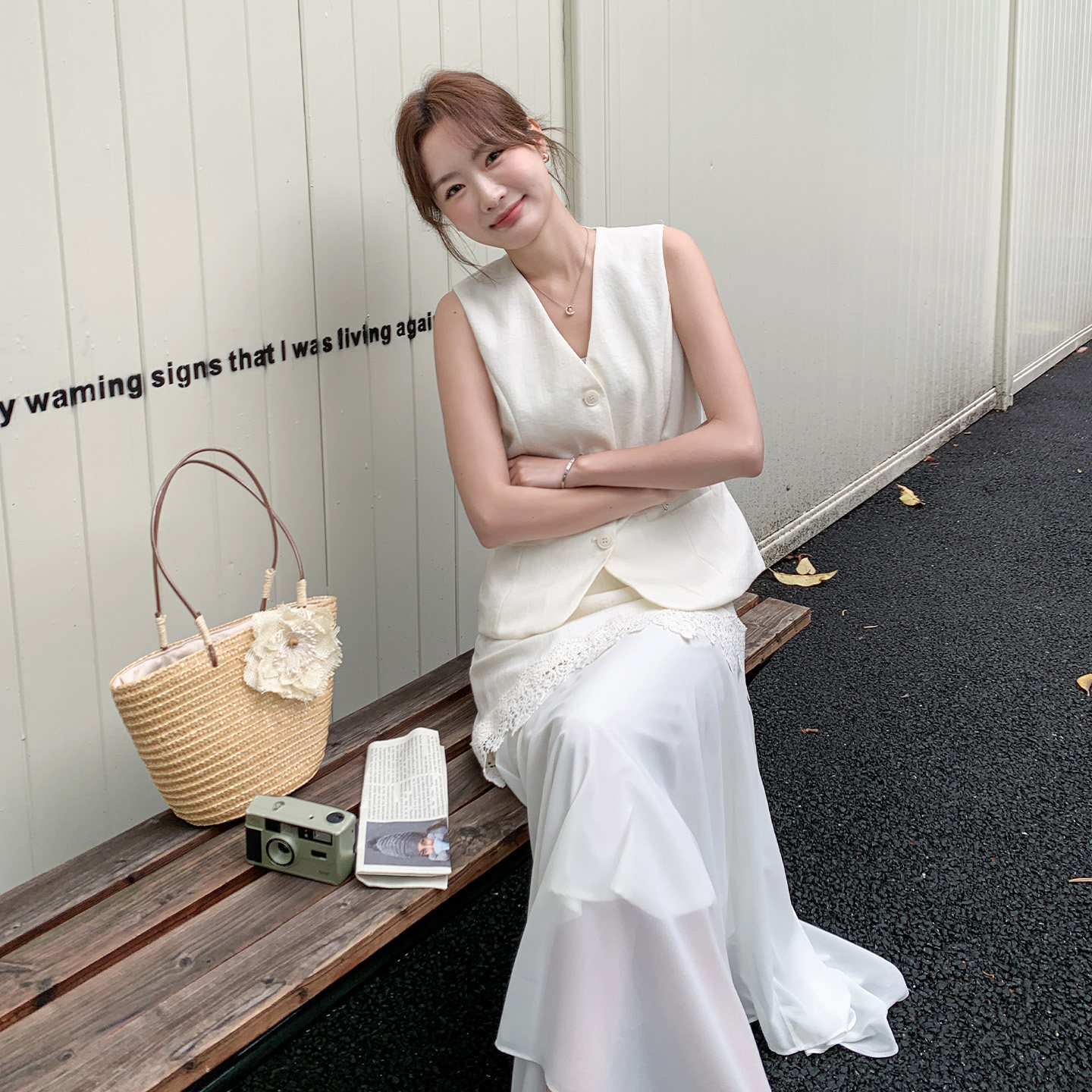 气质韩版高级感V领马甲套装女2026夏季新款蕾丝拼接半身裙两件套