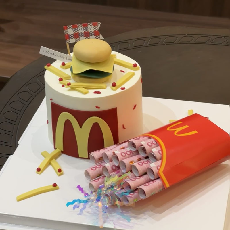 蛋糕装饰麦当劳生日糕装饰插件牌