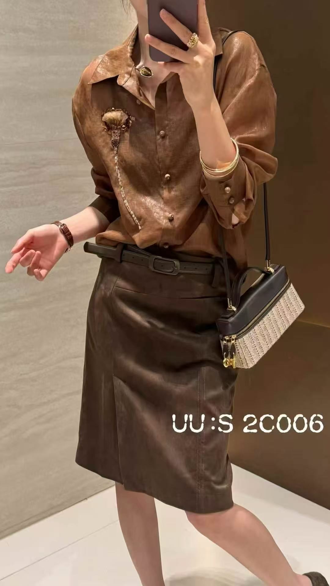 2026秋季新款女装刺绣长袖衬衫衬衣宽松版型秋季上衣打底衫小衫女