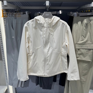 运动休闲连帽夹克外套P325W067 0018 斯凯奇女新款 Skechers