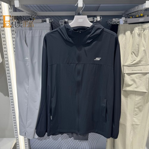 Skechers/斯凯奇男连帽外套