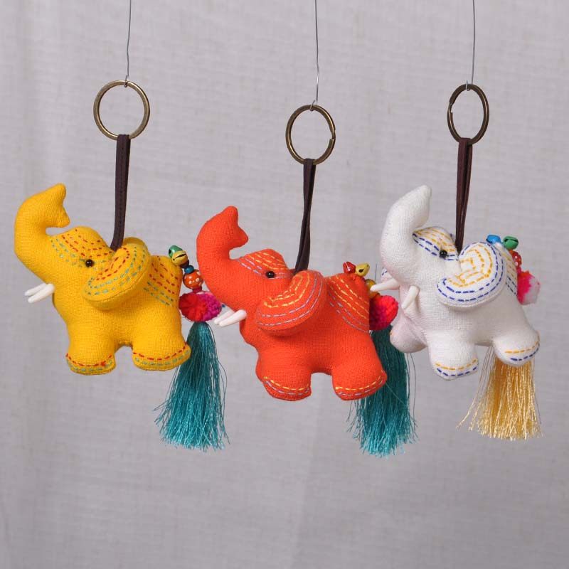 泰国手工缝制大象包挂刺绣布艺挂饰小象钥匙扣礼品版纳旅游纪念品