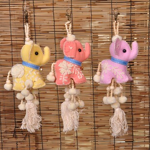 泰国大象包挂刺绣布艺挂饰彩色大象公仔东南亚礼品版纳旅游纪念品