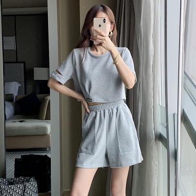 灰色休闲运动套装女2025年新款时尚减龄洋气小个子短袖短裤