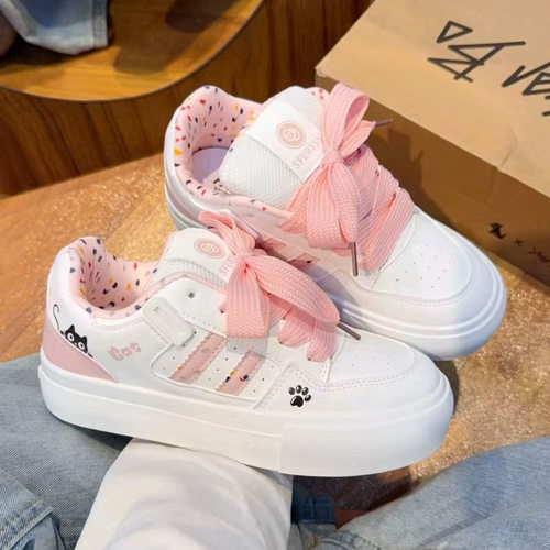 卡通猫爪韩系休闲小白鞋女2026新款春季厚底板鞋子女鞋百搭面包鞋