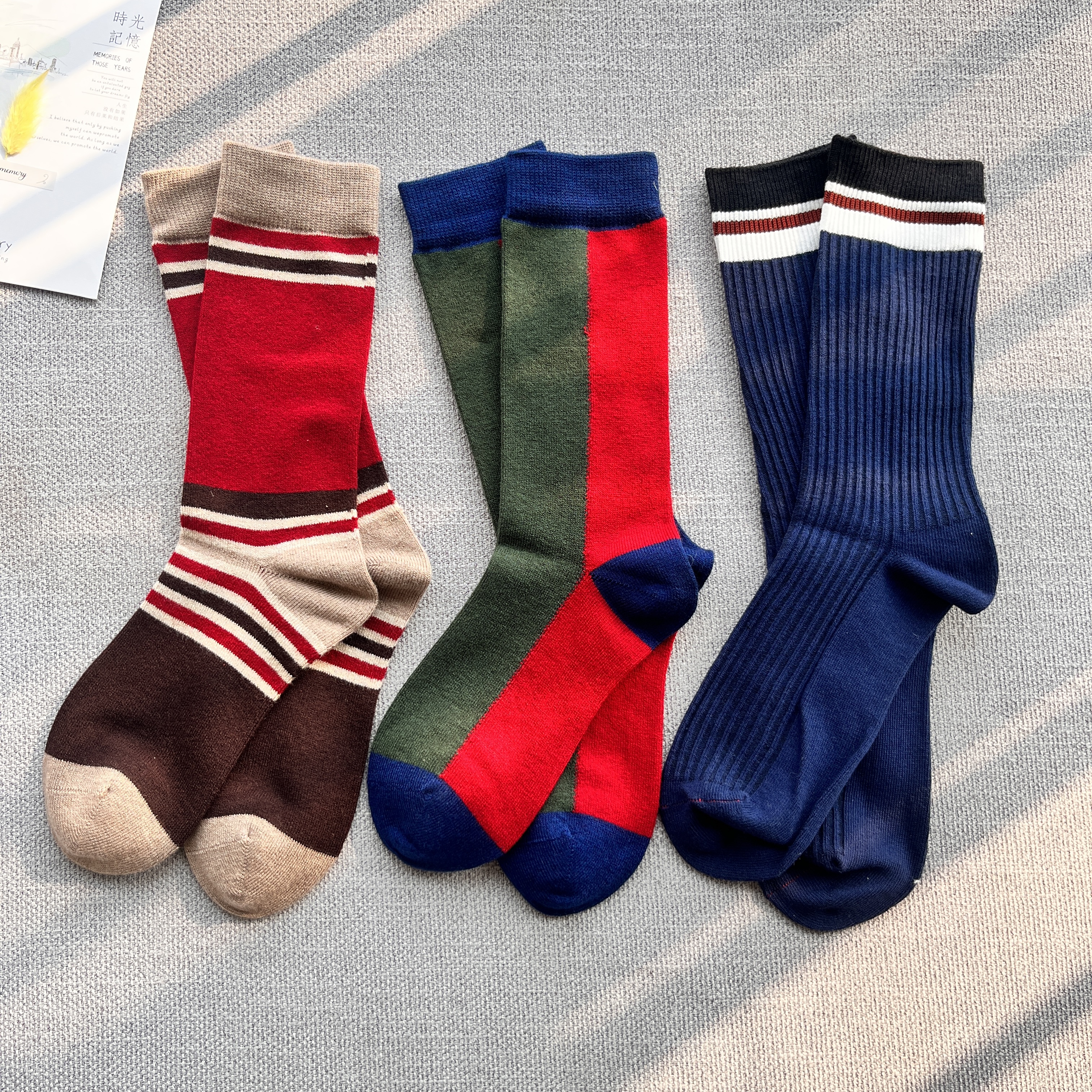 2025年新款秋冬个性潮袜子撞色中筒袜女洋气百搭个性潮袜条纹袜女