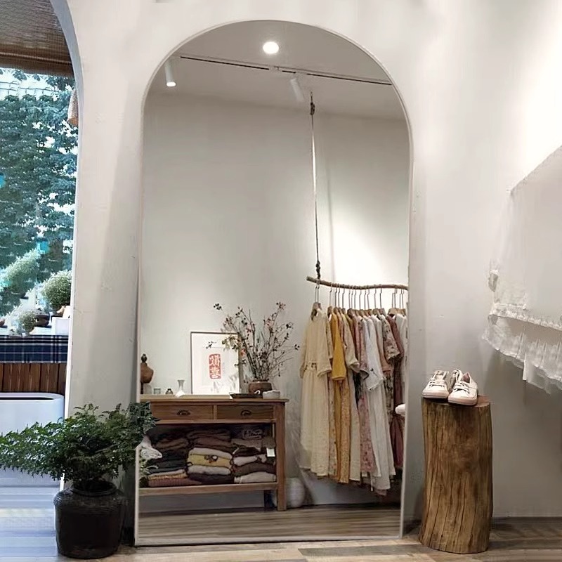宅必乐轻奢拱形显瘦服装店穿衣镜
