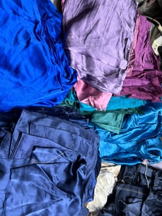 百分百桑蚕丝真丝丝绸服装面料素绉缎衣服裤子连衣裙布料