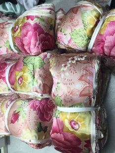 柔粉牡丹腰果花桑蚕丝真丝丝绸床品长条刀口面料素皱缎布料