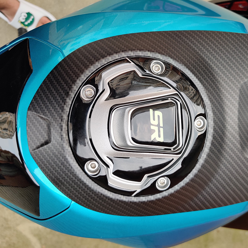 适用春风250sr跑车油箱盖鱼骨贴