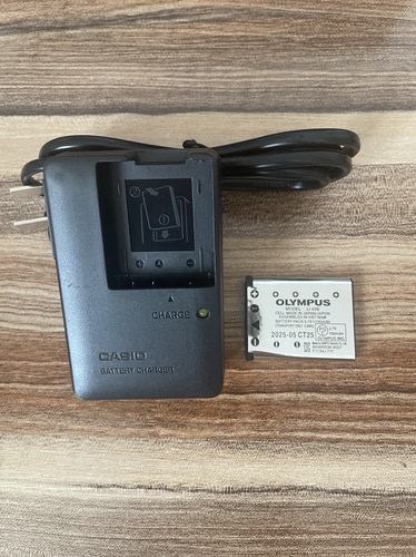 奥林巴斯U7010 U7020 U760 U7030 U7040数码相机LI42B电池+充电器