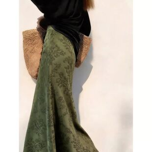 绿色宽松修身 时尚 显瘦A字长裙 新款 复古气质印花半身裙女2025冬季