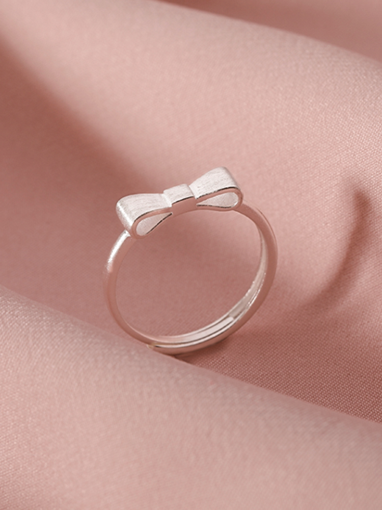 925纯银蝴蝶结戒指女在逃公主指环小众设计感甜美清新素圈食指戒