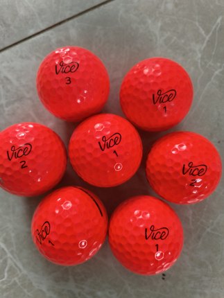 正品 Vice Golf 限量版  高尔夫球三层110+专业远距离球苹果红色
