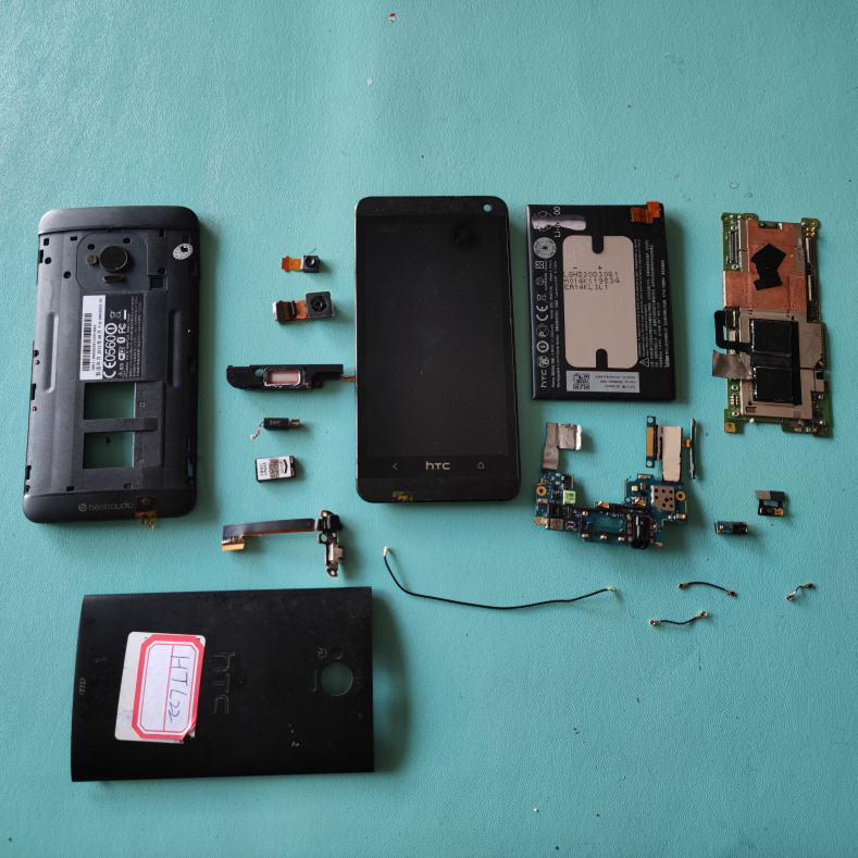 适用于 HTC One HTL22 屏幕 主板 电池 听筒 后盖 摄像头  排线
