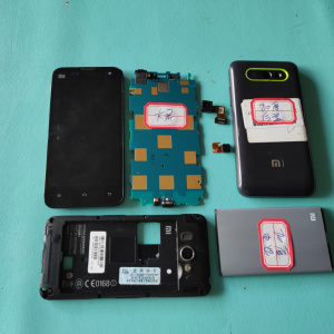 适用于 小米2 2012061 屏幕 主板 后框 摄像头 加厚电池 加厚后盖