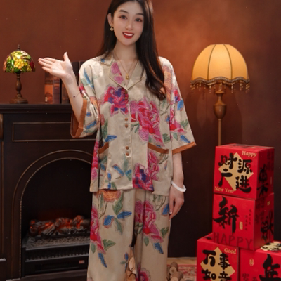 七七【国色天香】2025夏季爆款刻花工艺可外穿家居服SMS