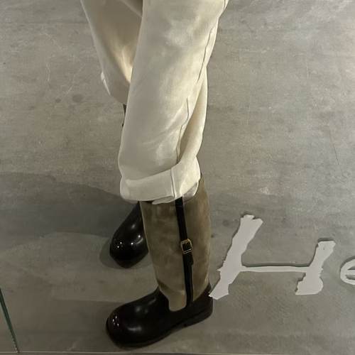 【现货】H55女鞋罗曼蒂克2025冬季新款加绒百搭拼接漆皮骑士靴