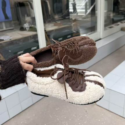 H55女鞋巴洛克小飞象2025新款休闲系带冬季加绒小众毛绒德比鞋