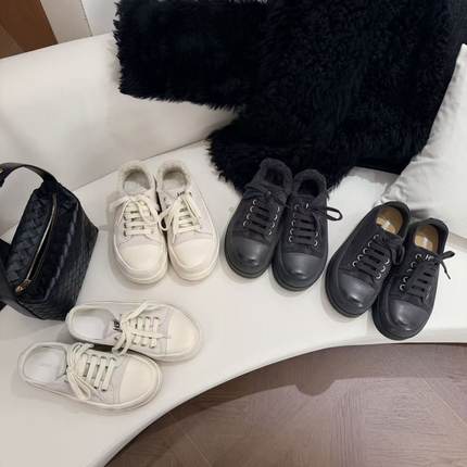 H55女鞋香草雪松2025冬季新款厚底时尚百搭增高休闲脏脏面包板鞋