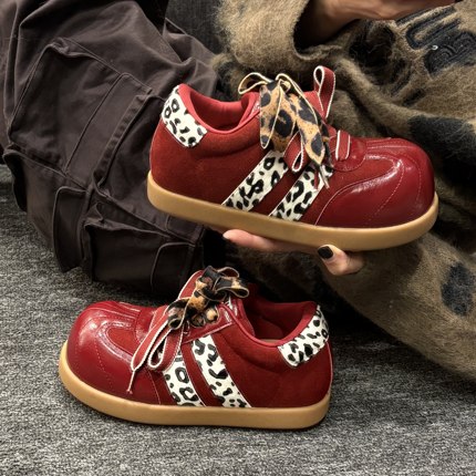 H55女鞋早秋格调2025新款秋季流行时尚内增高百搭豹纹休闲德训鞋