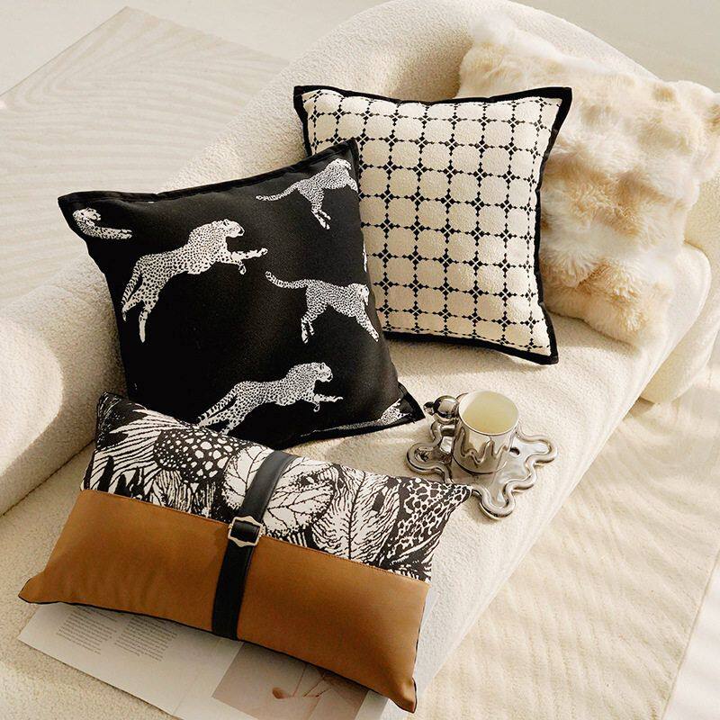 法式复古客厅沙发床上靠枕靠背垫黑色高级感中古风轻奢刺绣抱枕套