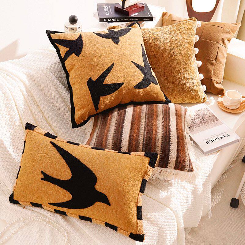 中古风抱枕复古棕色系飞鸟轻奢高级感客厅沙发抱枕套飘窗靠垫靠枕