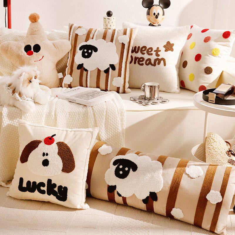 奶油风卡通客厅沙发抱枕多巴胺靠枕垫床头飘窗靠枕靠背抱枕套含芯