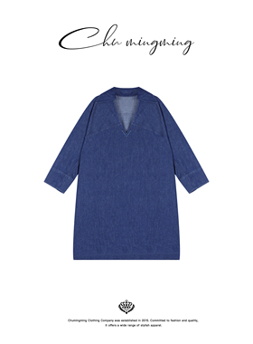 CHU楚妞纯棉牛仔翻领V领连衣裙2026春季新款女宽松阔版百搭裙子