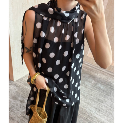 真桑蚕丝波点气质百搭无袖背心