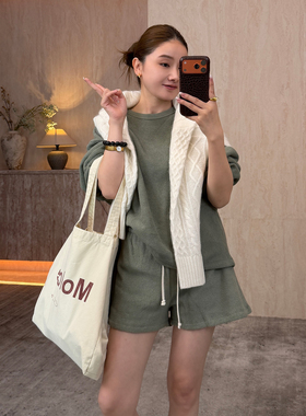 CHU楚妞 [绵憩]AMV同源纯棉毛巾圆领长袖卫衣上衣NH2611