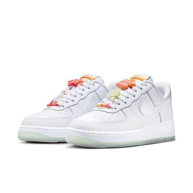 Nike/耐克女鞋 AIR FORCE 1 简约复古运动休闲板鞋 IB8875-111,运动鞋new,板鞋,淘宝优惠券,粉丝福利购,淘宝优惠卷