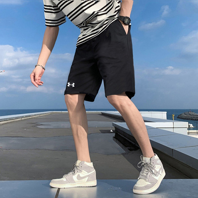 运动休闲五分短裤安德玛舒适男子