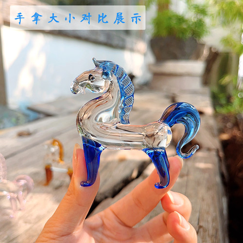 可爱生肖马摆件 ins风简约办公室马到成功展示柜台装饰品拍摄道具