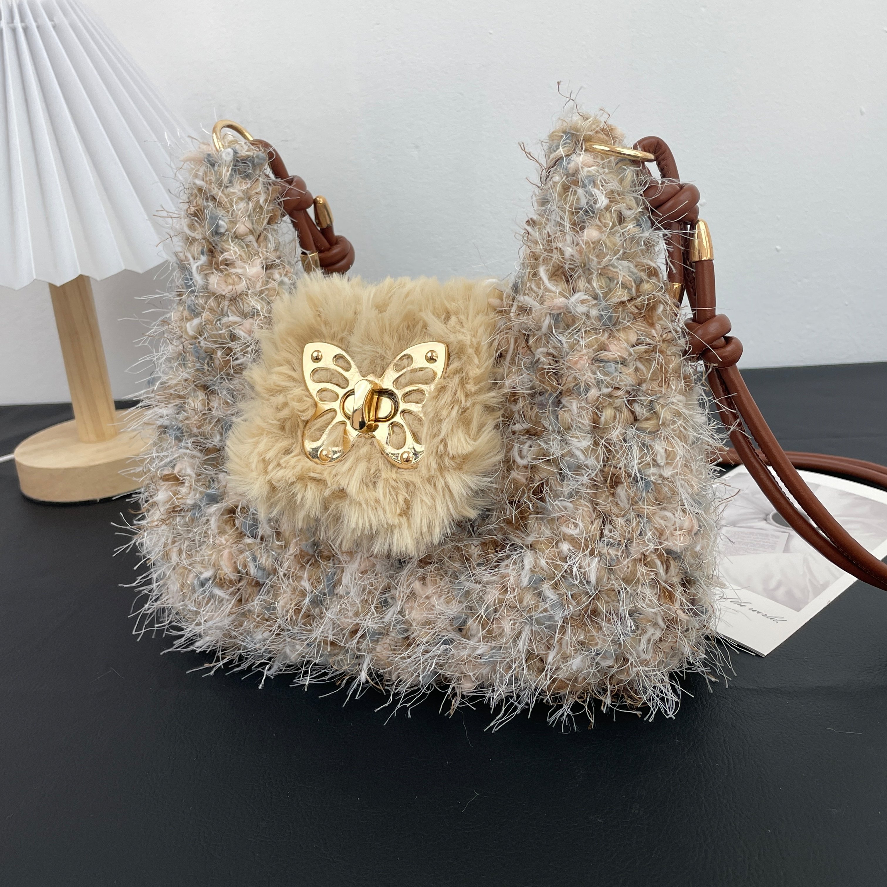 【材料包】手混线钩织包蝴蝶牛角包干枯玫瑰手工diy有教程非成品