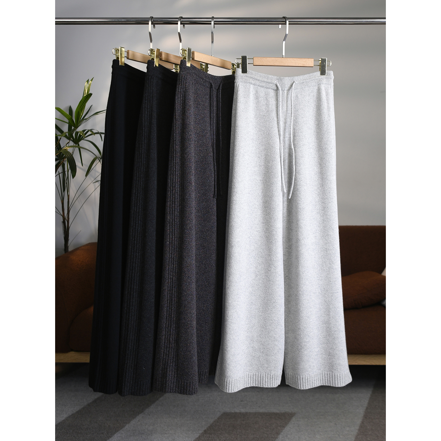 匠心J系 重磅26支精纺纯羊绒侧边竖坑条松紧腰针织阔腿裤 W1792