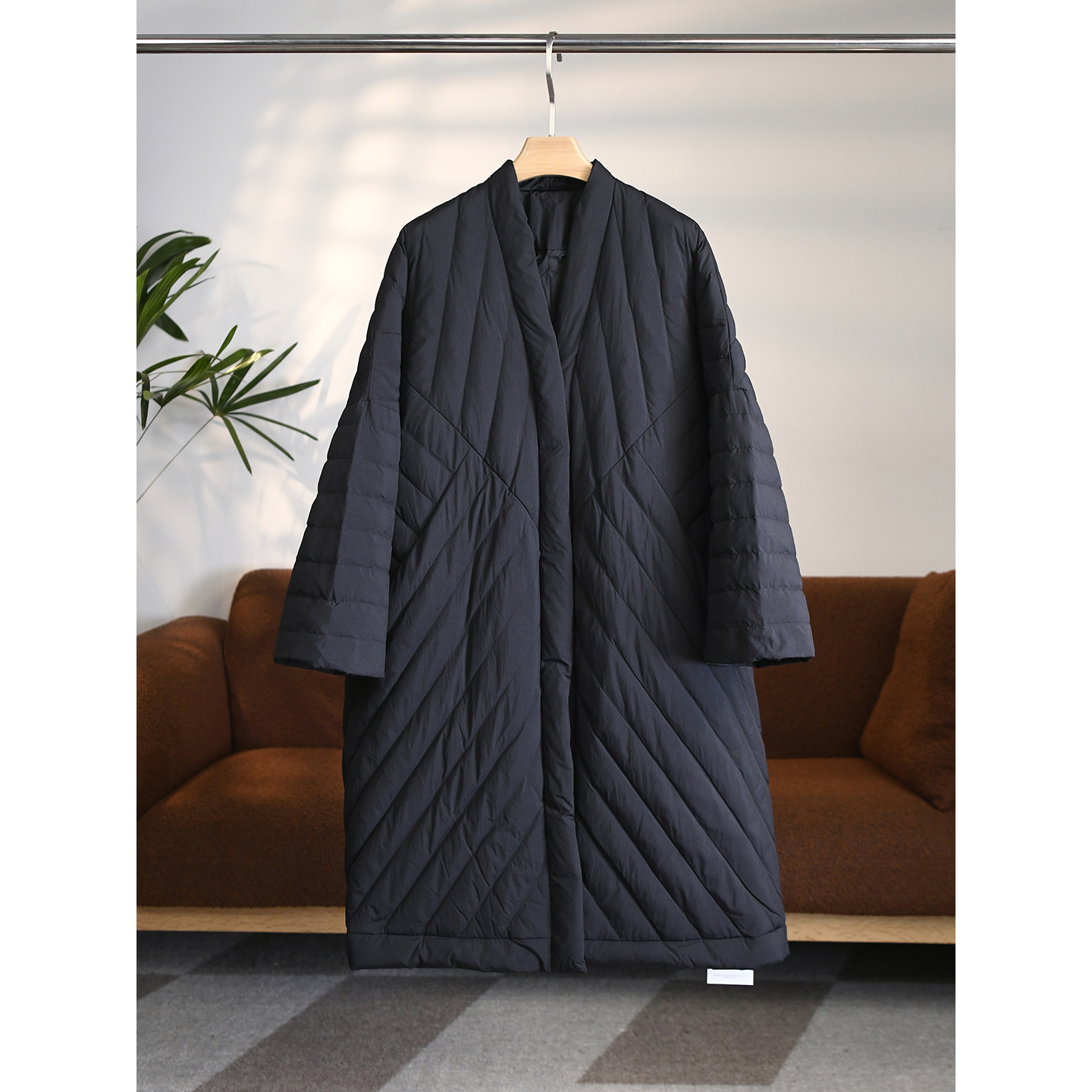 颖颖家 日系老钱 大气V领吸扣95白鹅绒中长款宽松排骨羽绒服W1820