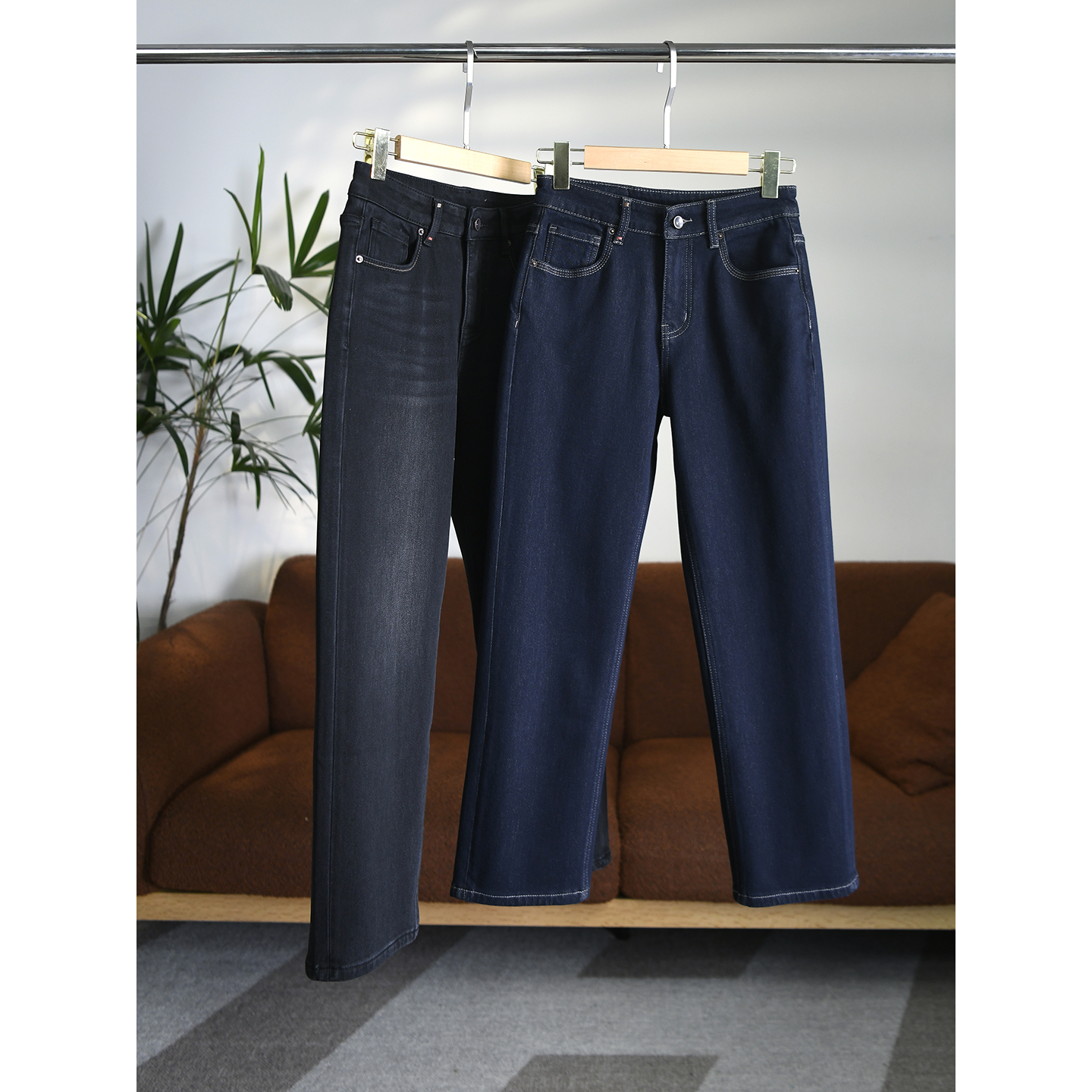 颖颖家 超显瘦棉和莱赛尔混纺四面弹加绒牛仔小直筒九分裤  W1660