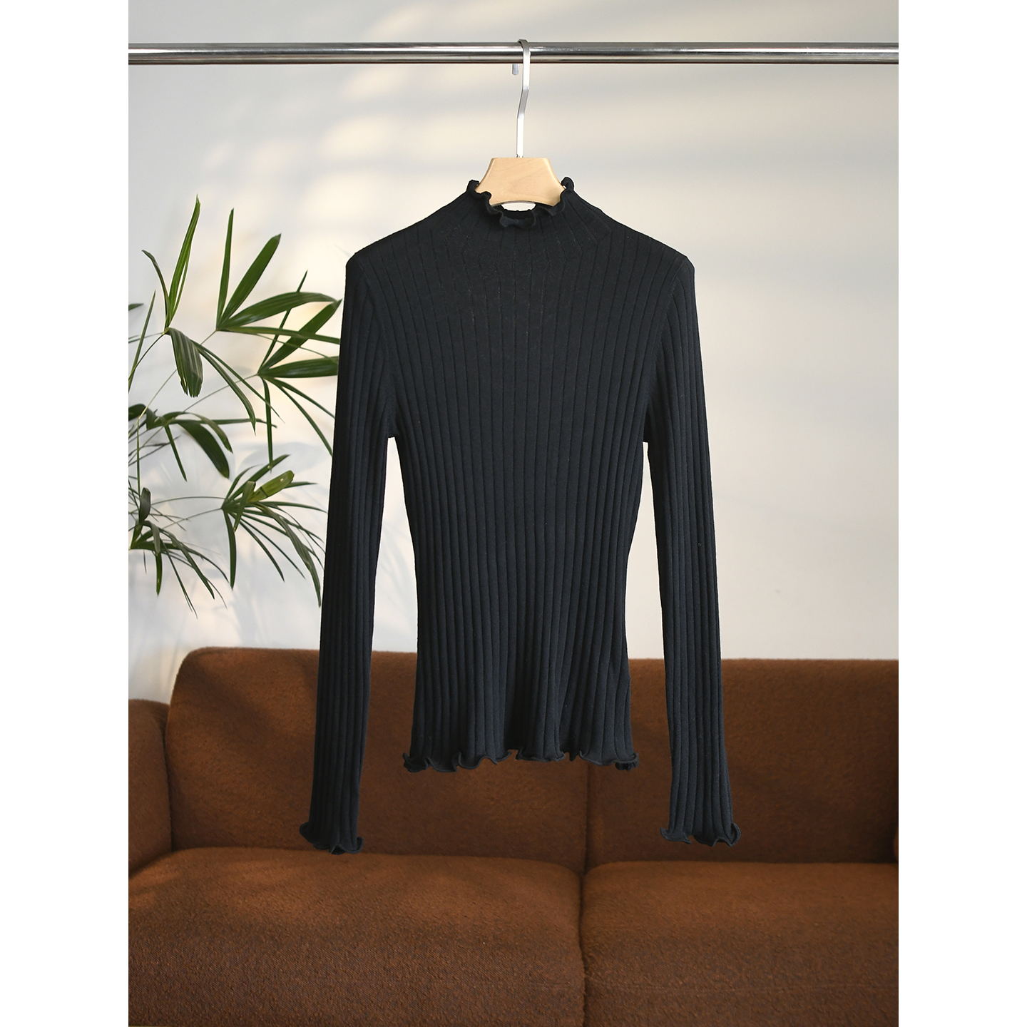 颖颖家 真丝羊绒混纺竖坑条木耳边设计感高弹针织衫优雅气质W1687