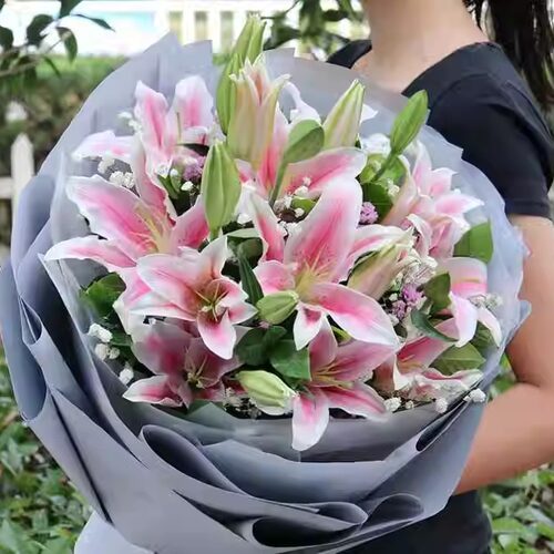 和和美美粉百合混搭花束开业乔迁